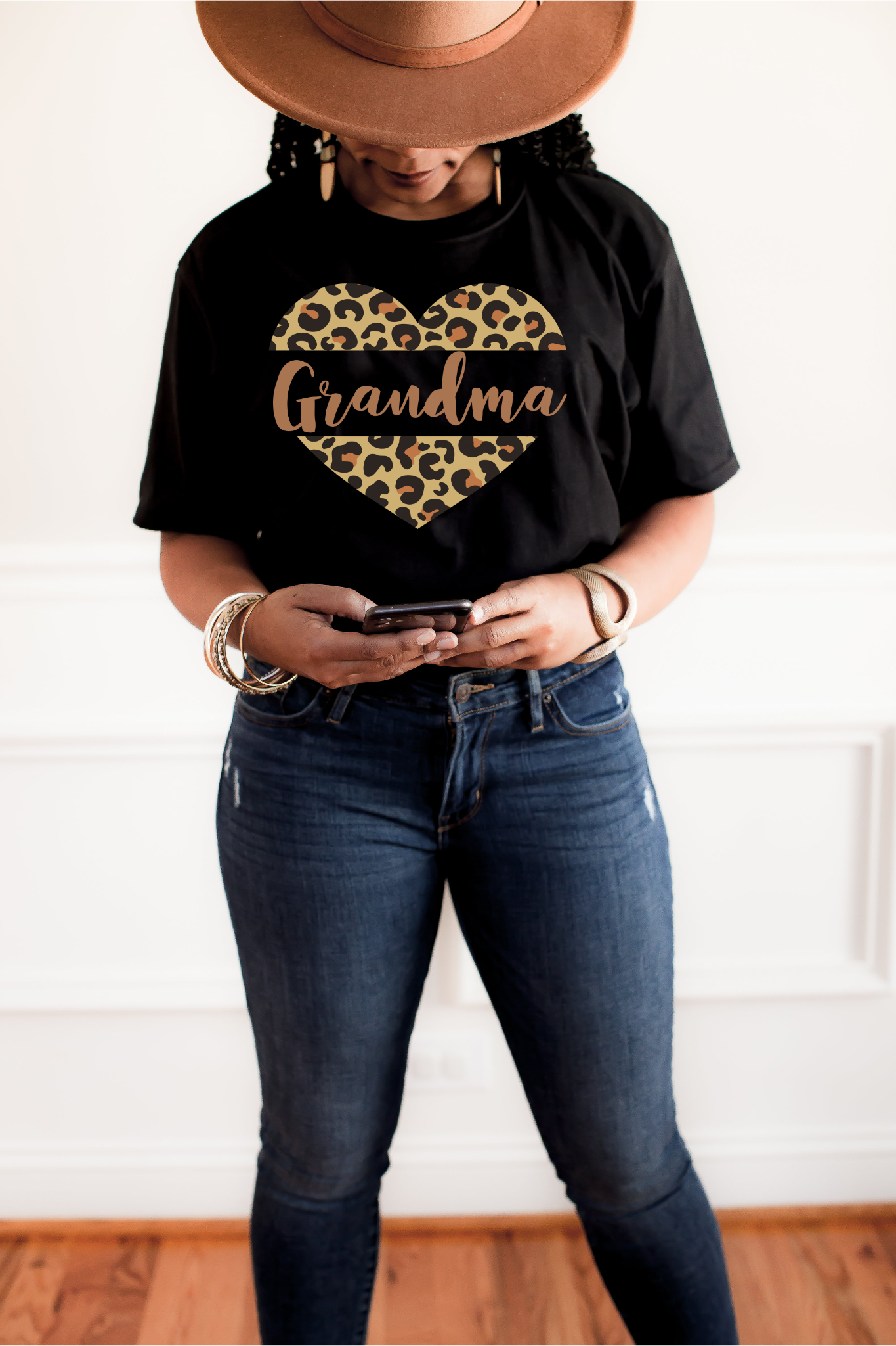 Grandma Leopard Heart  Shirt, Mother's Day Gift for Grandma, Cute Grandma Shirt, Grandma Present, Grandma Birthday